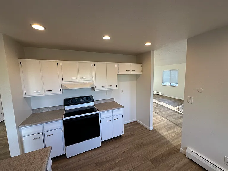 3366 Loyola Ct — Photo 14