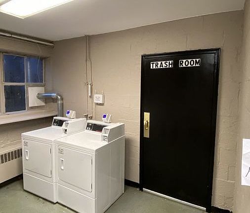 5th image of 32 University Cir Unit 303