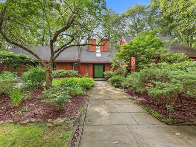 22 Blackberry Drive East, Stamford, CT, 06903
