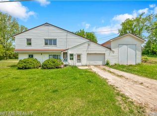 654 N Blacks Corners Rd, Imlay City, MI 48444