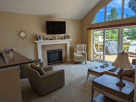 3rd image of 22560 Cass River Dr