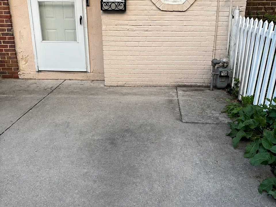 16 S Cannon Dr