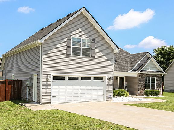 2nd image of 1004 Watergate Dr