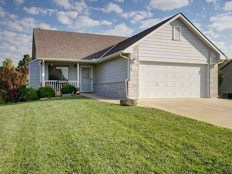 1st image of 144 W Harmony Cir