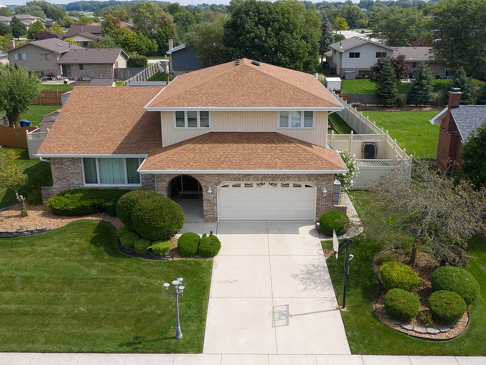 1st image of 15345 S Sulky Dr