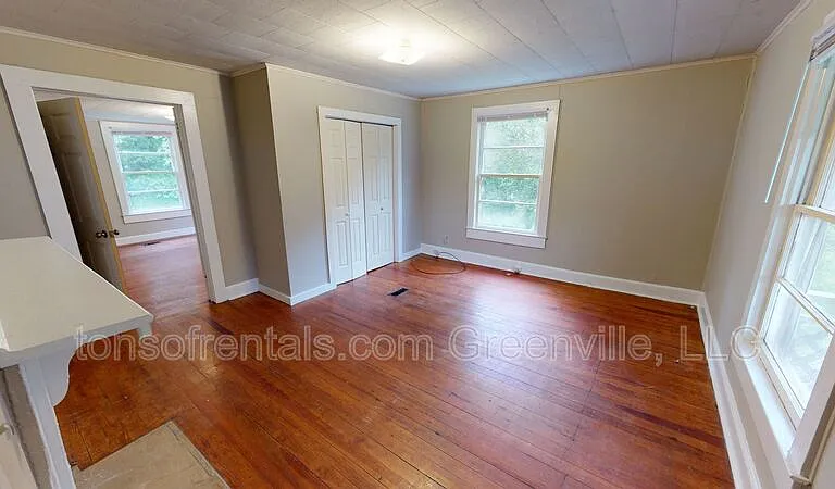 186 Skyuka St — Photo 6