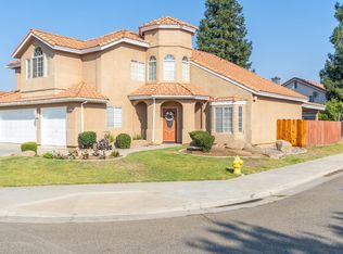 3327 Kelsey Ln, Madera, CA 93637