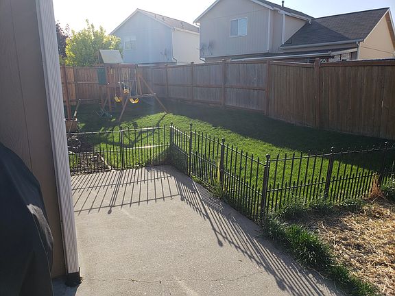 3rd image of 16422 Sundance Ave SE
