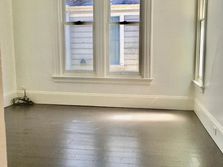 93 Pierce Ave #A — Photo 5