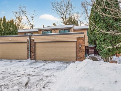 4757 Spring Cir, Minnetonka, MN, 55345