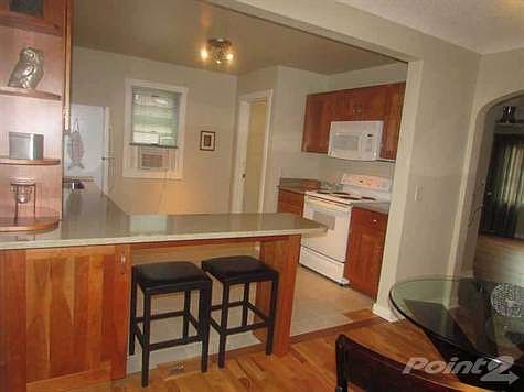 5th image of 1214 Yale Ave