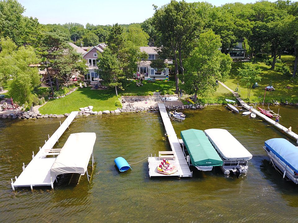 2nd image of 5707 Birch Rd