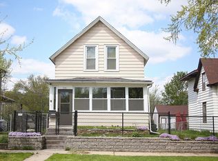 735 Van Buren Ave, Saint Paul, MN 55104