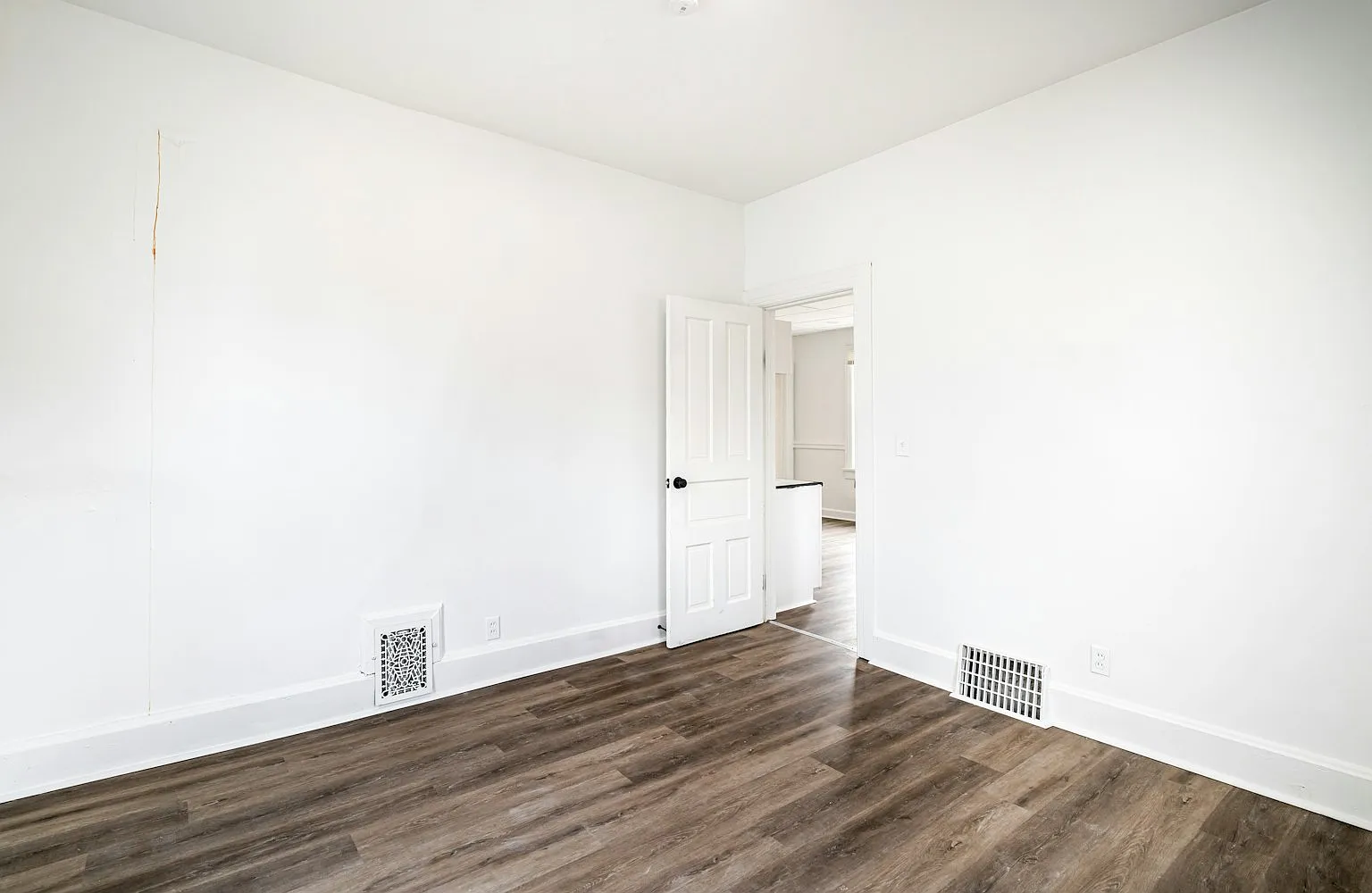 2955 North 17th Street, Unit A (Downstairs) — Photo 4