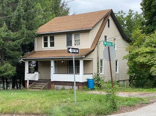 217 Evans City Rd, Butler, PA 16001