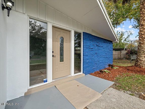 4th image of 6955 CHERBOURG Avenue S
