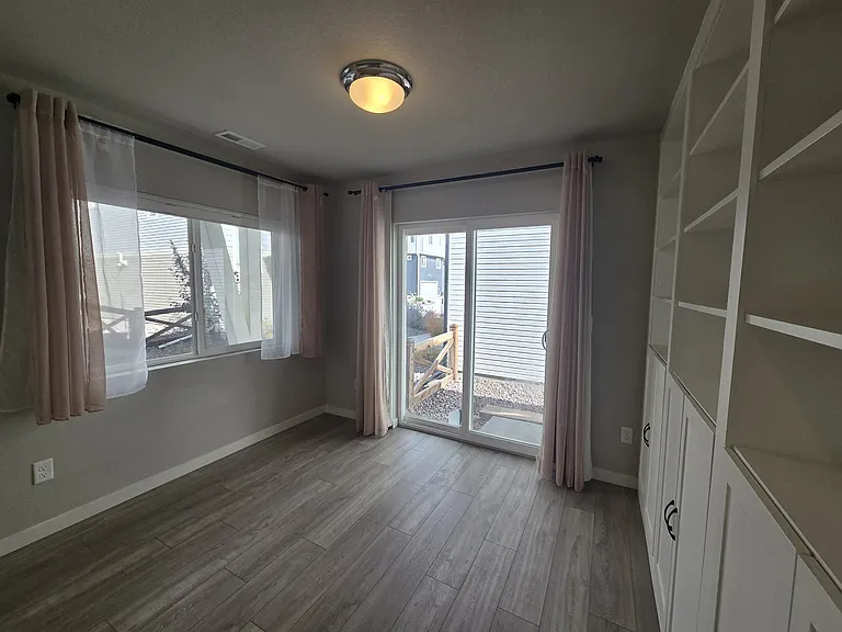 5772 Tramore Ct — Photo 3