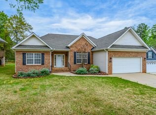 111 Heritage Creek Dr, Boiling Springs, SC 29316