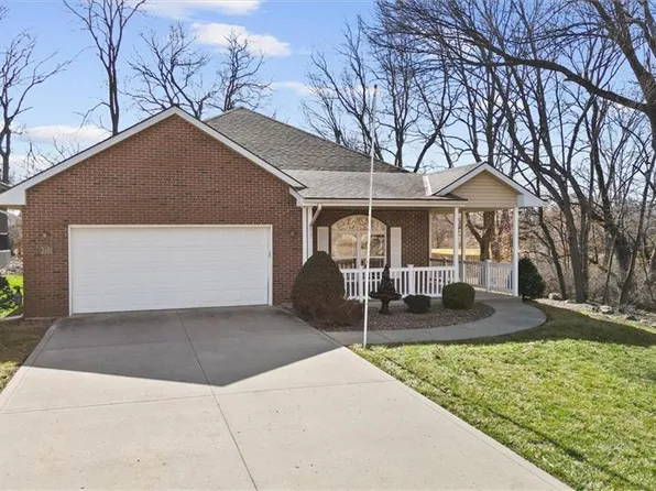 2101 Larkspur St, Excelsior Springs, MO 64024