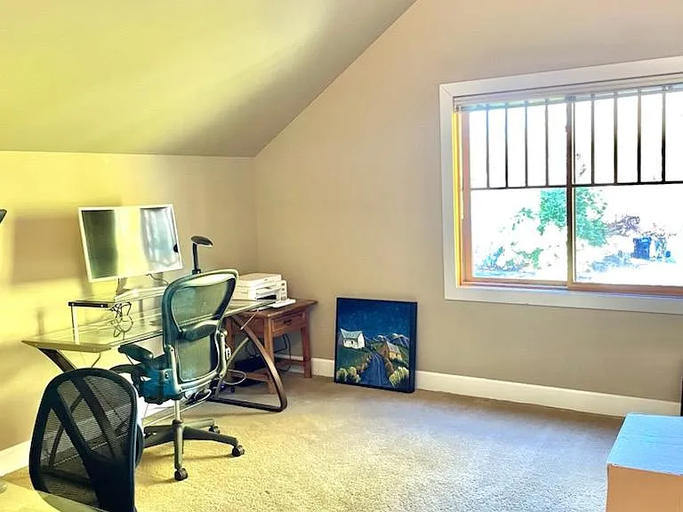 535 Florida Ave — Photo 24