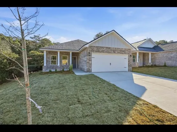 970 Texas Pkwy, Crestview, FL 32536