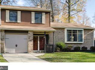 7 Pleasant View Ter, Marlton, NJ 08053