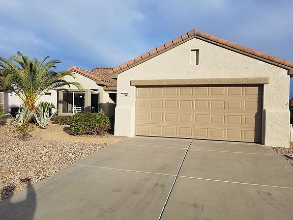 3rd image of 16426 W Arroyo Vista Ln