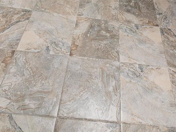 5th image of 4812 JASPER DRIVE #107