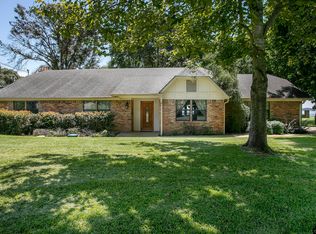 21730 S Shore Dr, Chandler, TX 75758