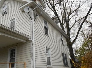 11 Seal St, High Bridge, NJ 08829