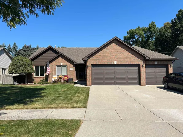 8459 Lindamar Ln, Shelby Township, MI 48316