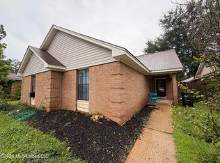 19 Ashland Ave, Brandon, MS 39047