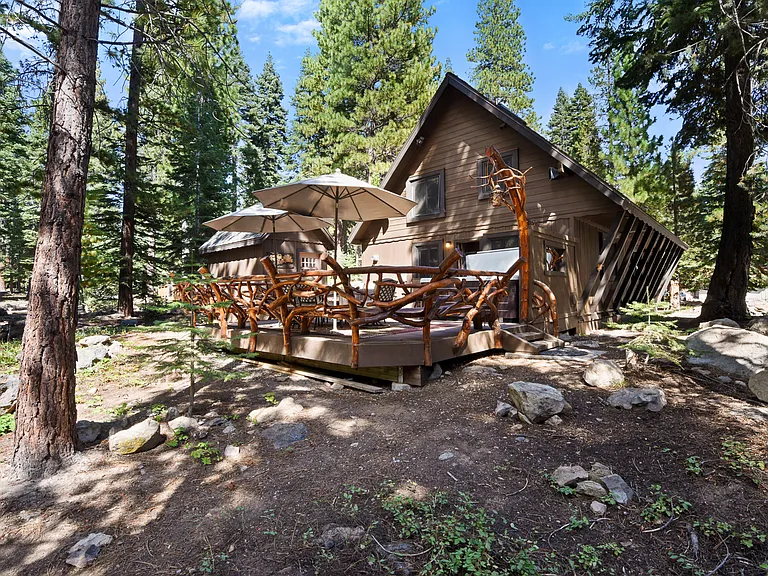 5627 Victoria Rd — Photo 24