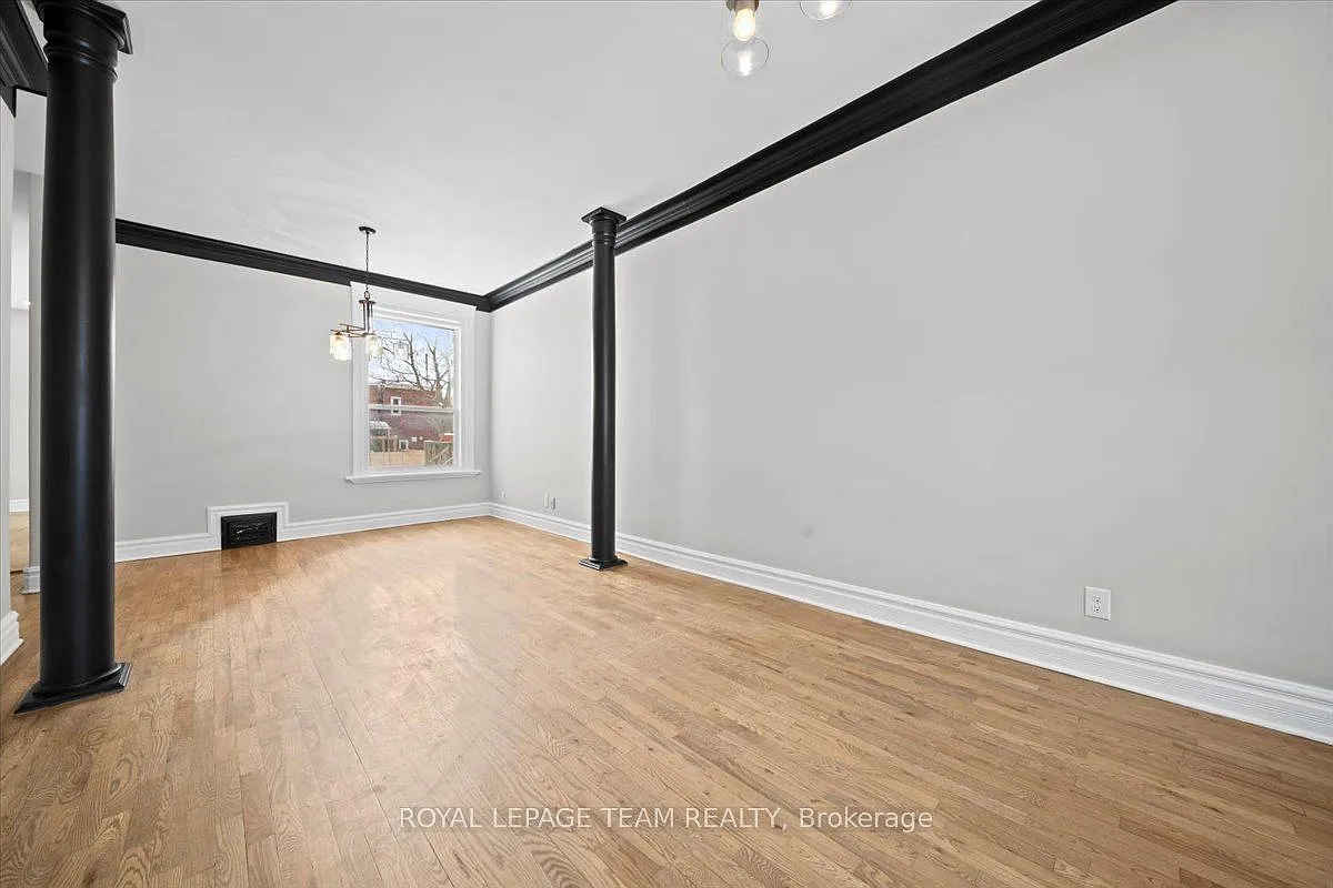 3 bed, $3,200 — Photo 4