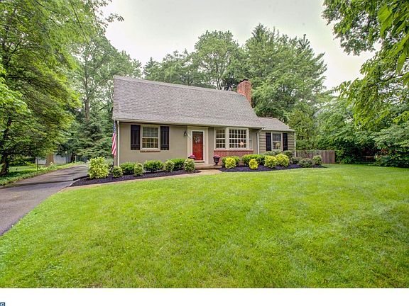 2nd image of 2132 Delaview Ave