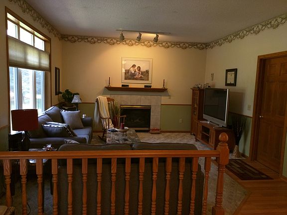 5th image of 2212 Swan Ct