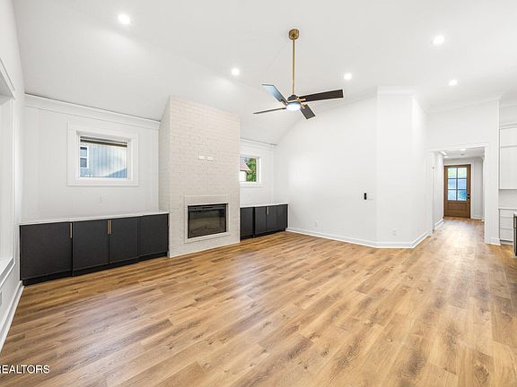 4th image of 155 Kawga Way