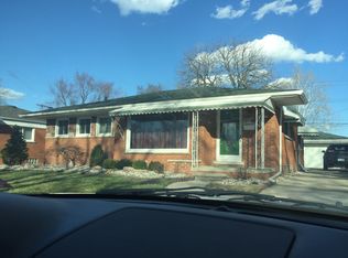 1873 E Longmeadow Rd, Trenton, MI 48183