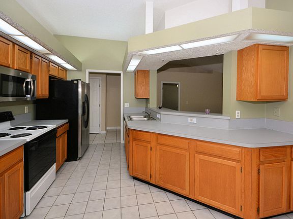 4th image of 2133 Brighton Bay Trl