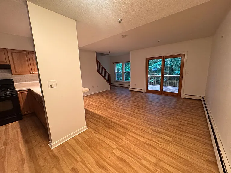 40 Wolf Rd #44 — Photo 12