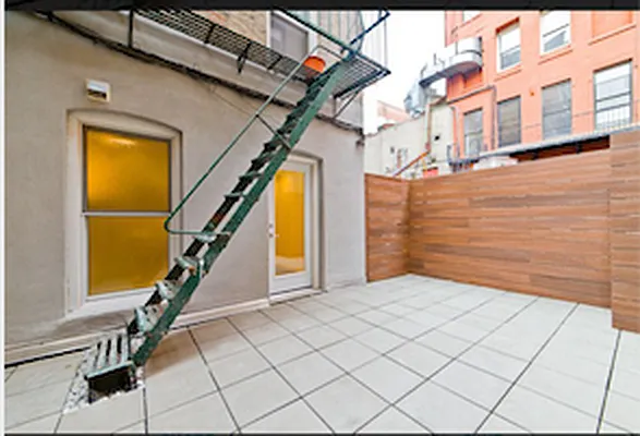 Rented by REAL New York | media 143