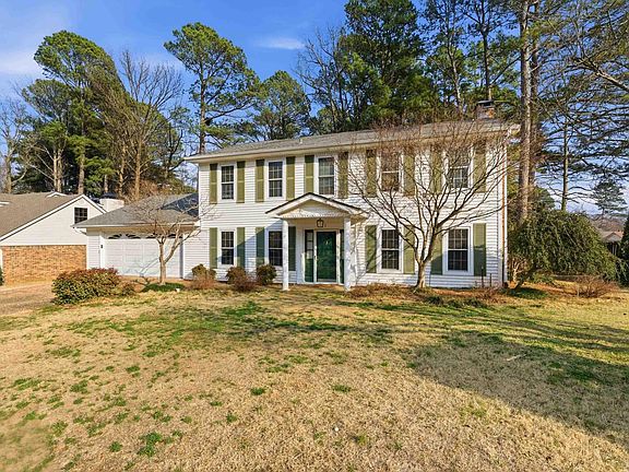 2nd image of 1 Braeswood Pl