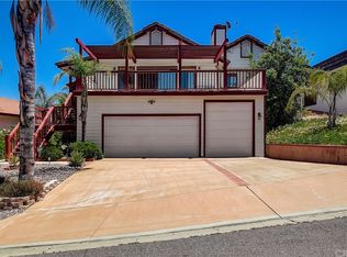 22601 Calcutta Dr, Canyon Lake, CA 92587