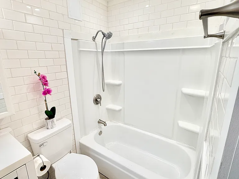 1728 12th Ave S #4 — Photo 9