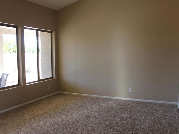 5th image of 443 W Bluejay Dr