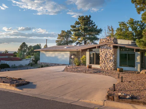 13501 Cedarbrook Ave NE, Albuquerque, NM 87111