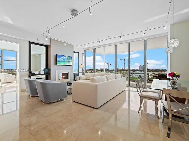 9705 Collins Ave #605N — Photo 2