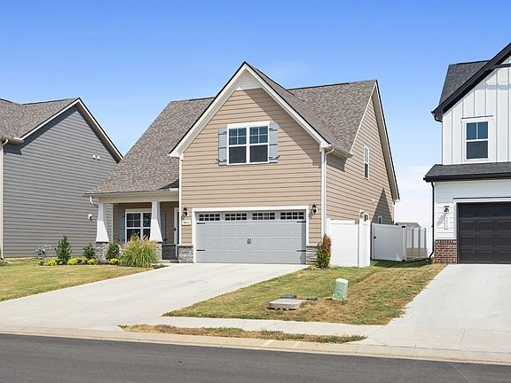 3rd image of 5822 Craven Ln