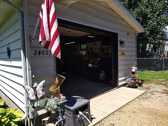 2nd image of 24653 County Road 2035 E