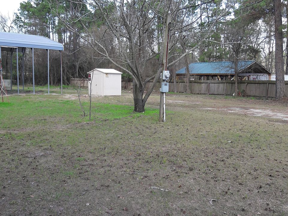 2nd image of 1314 Cherry Ln